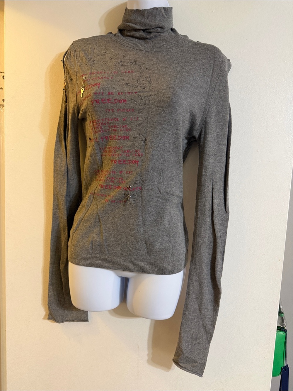NWOT Bebe Women’s Grey Long-Sleeve Turtleneck Pink Text & Silver Accents Size M